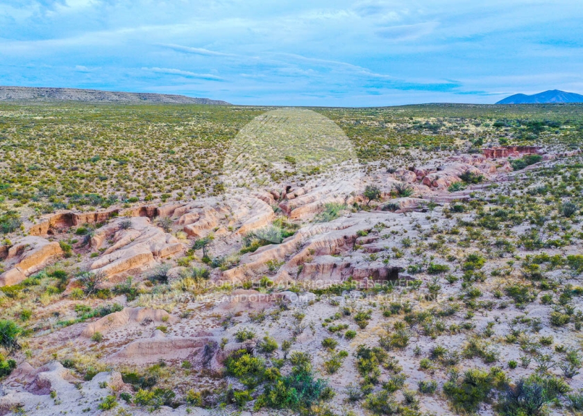 5.14 Acres for Sale in Sierra Blanca, Texas