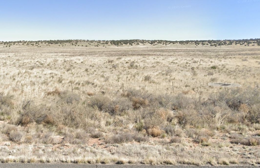 Nahata Dziil, AZ Land for Sale: 2.47 Acres with Owner Financing & Electricity Listed