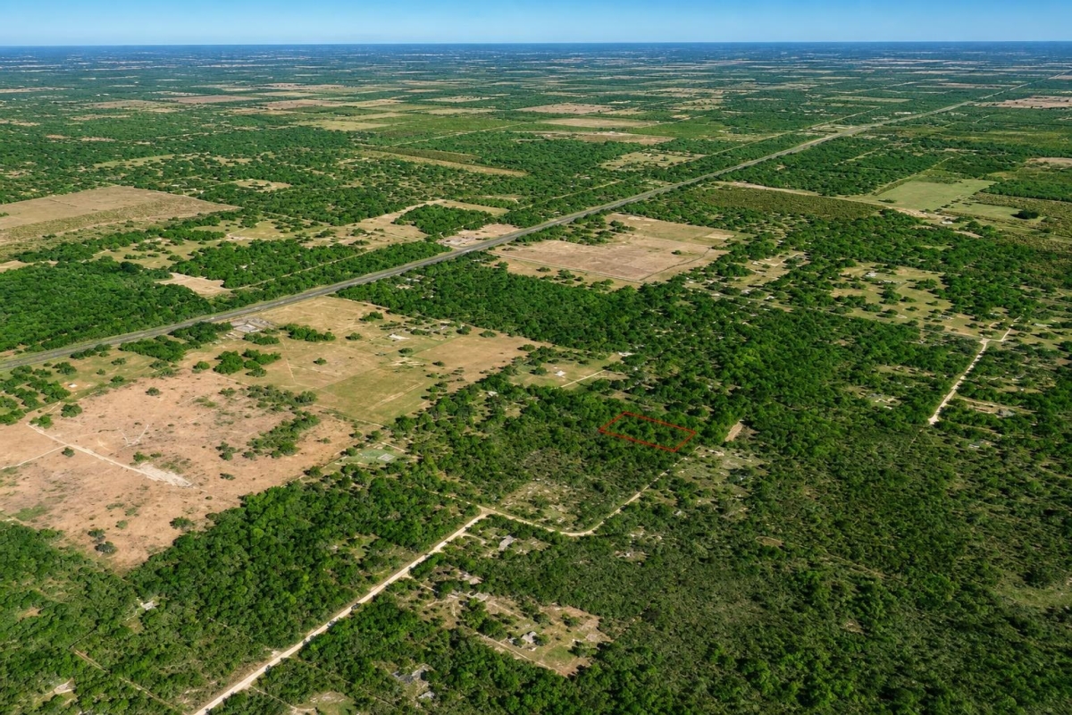 Old Town, FL Land for Sale: 1.25 Acres with Owner Financing Available