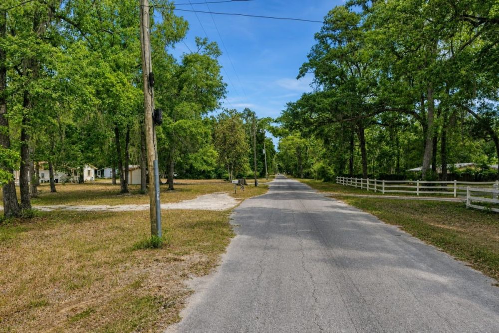 Additional listing image for 1.25 acres in Dixie County, Florida