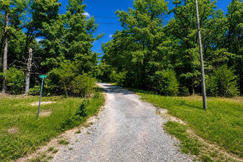 Cherokee Village, Arkansas Land for Sale: 0.77 Acres with Paved Road Access