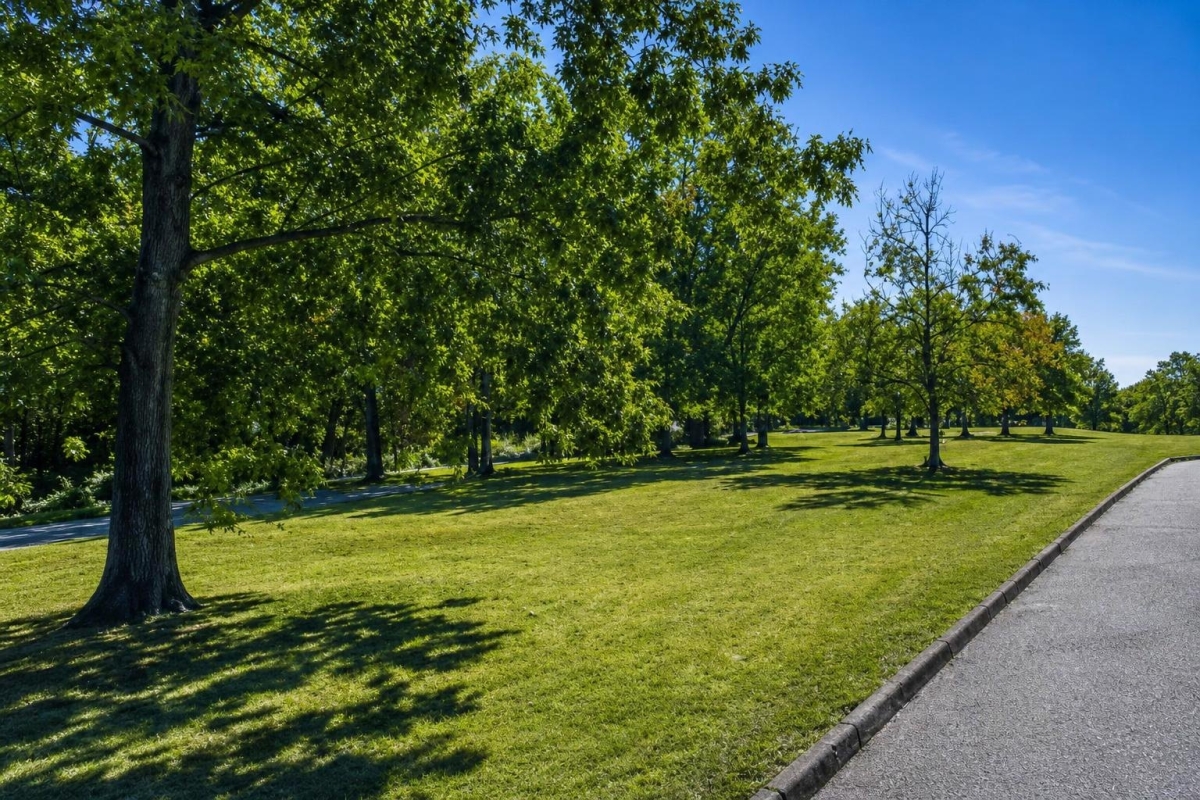 1 Acre Land for Sale in Fairfield Bay, AR: Lakewood Road Lot for $898 Cash