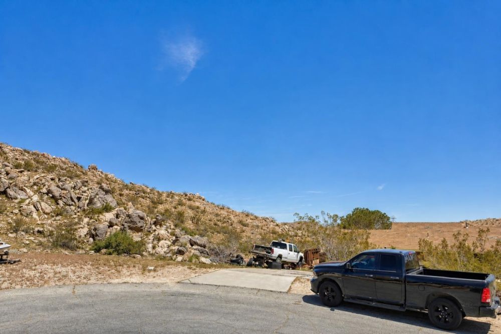 Supporting listing image for APN 3074-028-034 in Palmdale, California