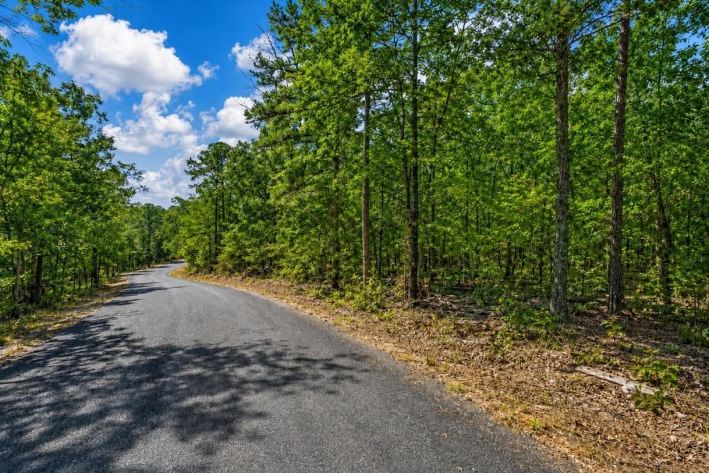 Additional listing image for the Greers Ferry Lake area land listing in Fulton County, Arkansas