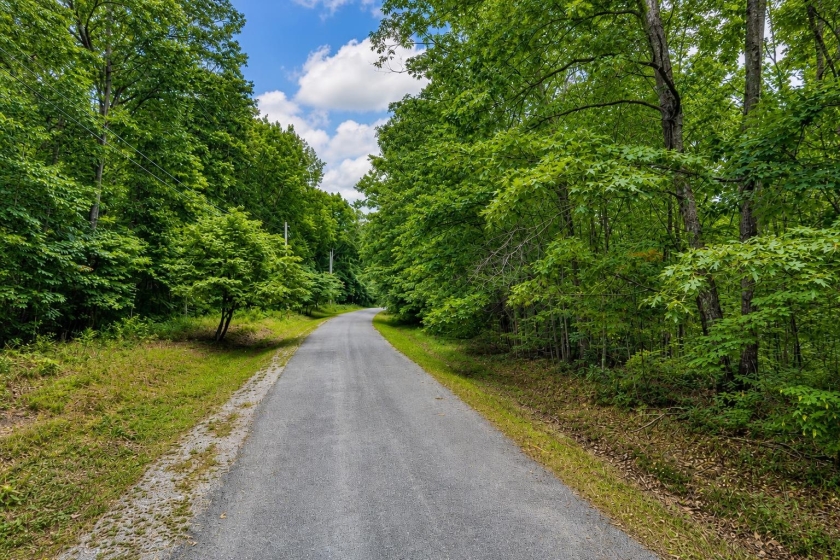 Crossville, TN Land for Sale: 1 Acres with Owner Financing Available