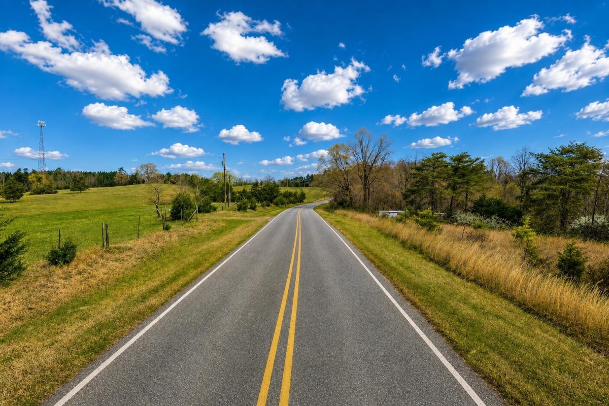 2.87 Acres of Eden, NC Land for Sale: Paved Road Access Noted, $173 Taxes Listed