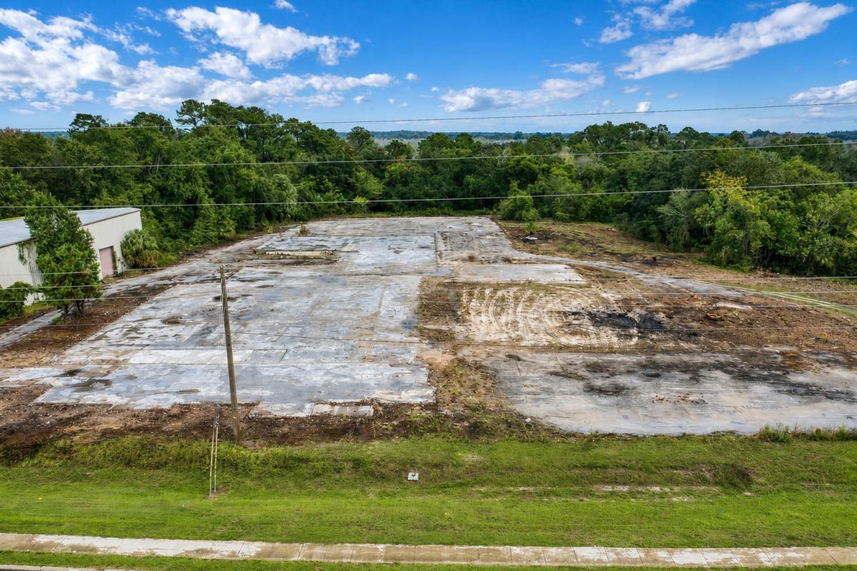 6.17 Acres of Fruitland Park FL Land for Sale on U.S. 441 with Paved Road Access