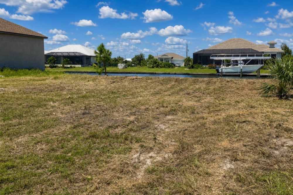 Additional 15068 Aquarius Circle property image in Charlotte County
