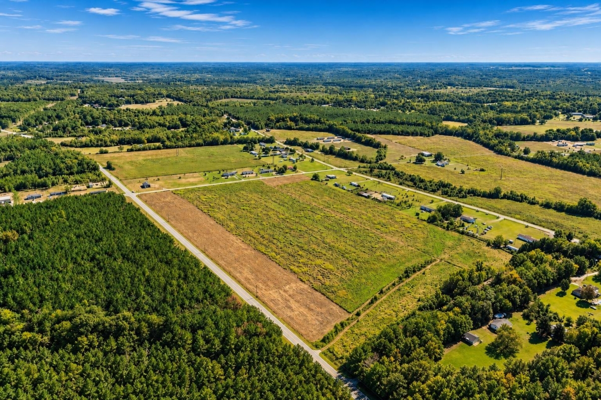 Wallace $699 a month!, SC Land for Sale: 5 Acres with Paved Access & City Utilities