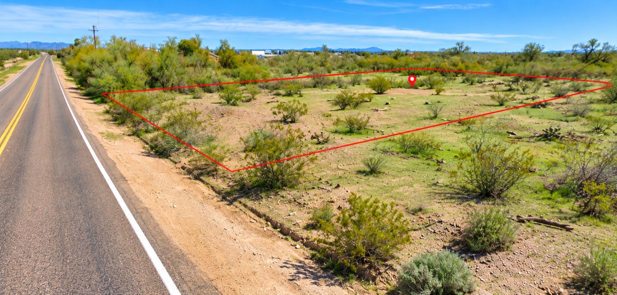 4.81 ACRES IN GILA BEND AZ WITH PAVED ROAD ACCESS | PUBLIC WATER