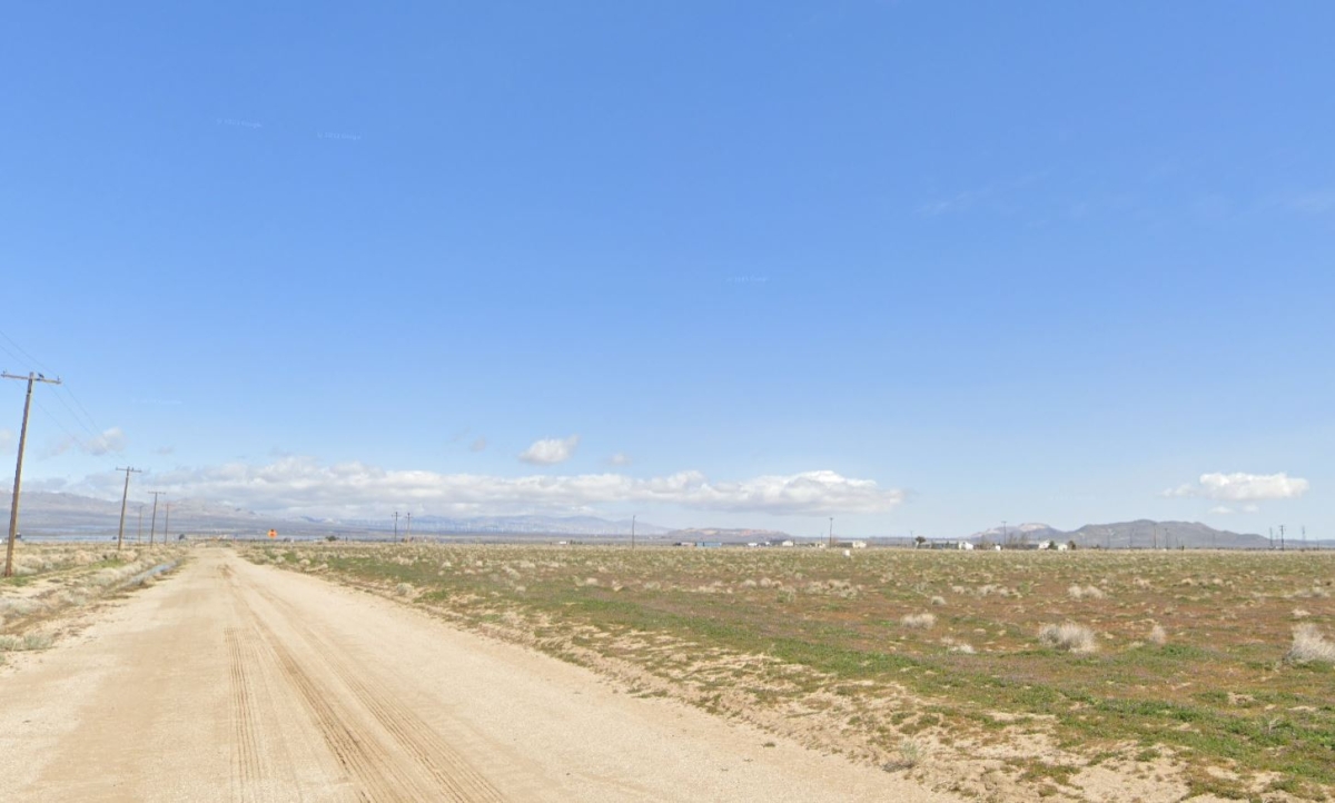  2.53 Acres for Sale in Lancaster, CA