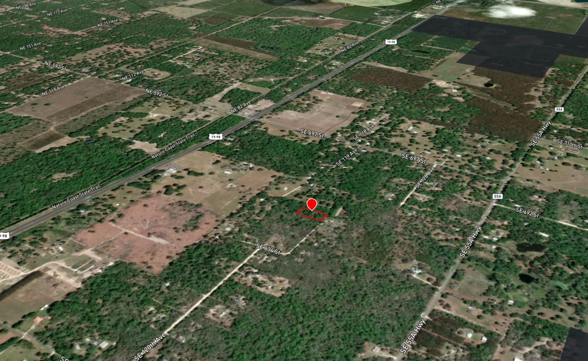  1.25 Acres for Sale in Old Town, FL